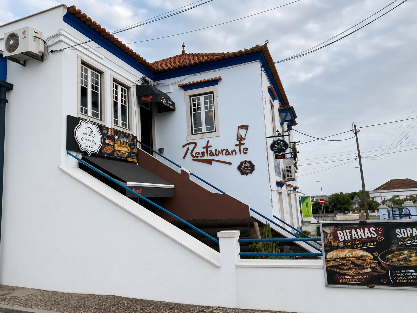 Exterior lateral da Casa da Vila