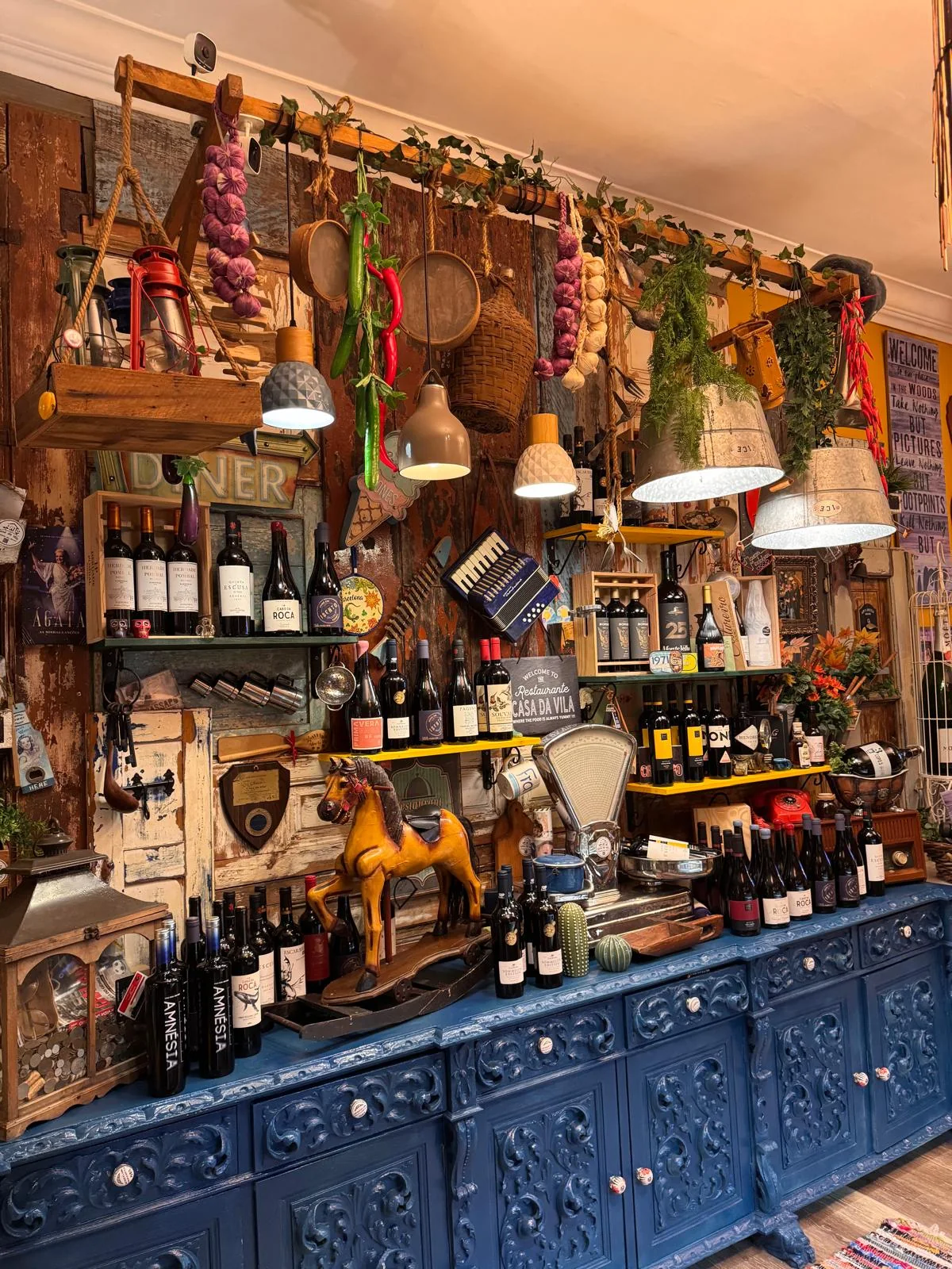 Bar e vinhos